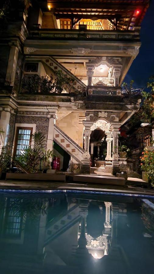 Sania'S House Hotel Ubud  Exterior photo