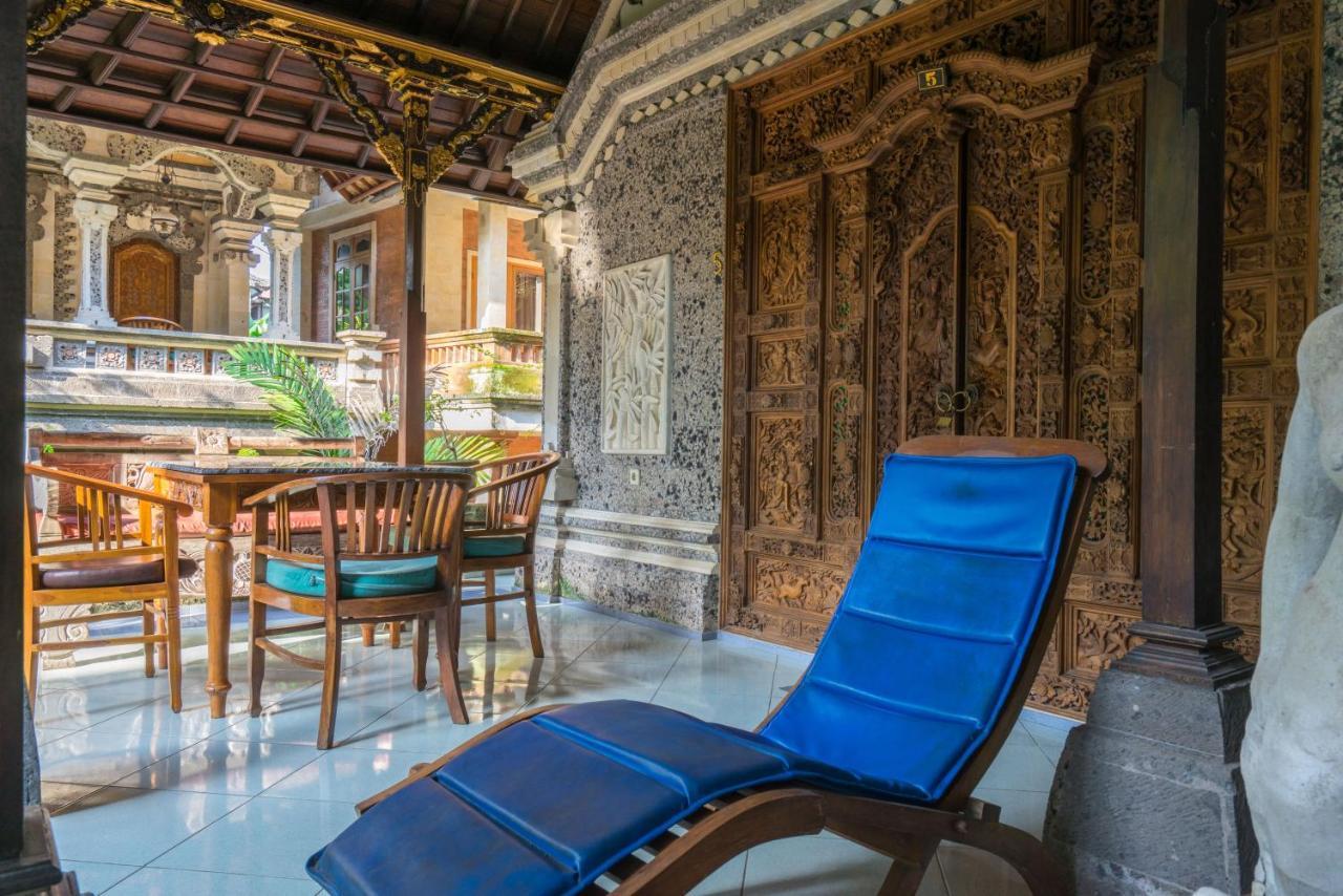 Sania'S House Hotel Ubud  Exterior photo