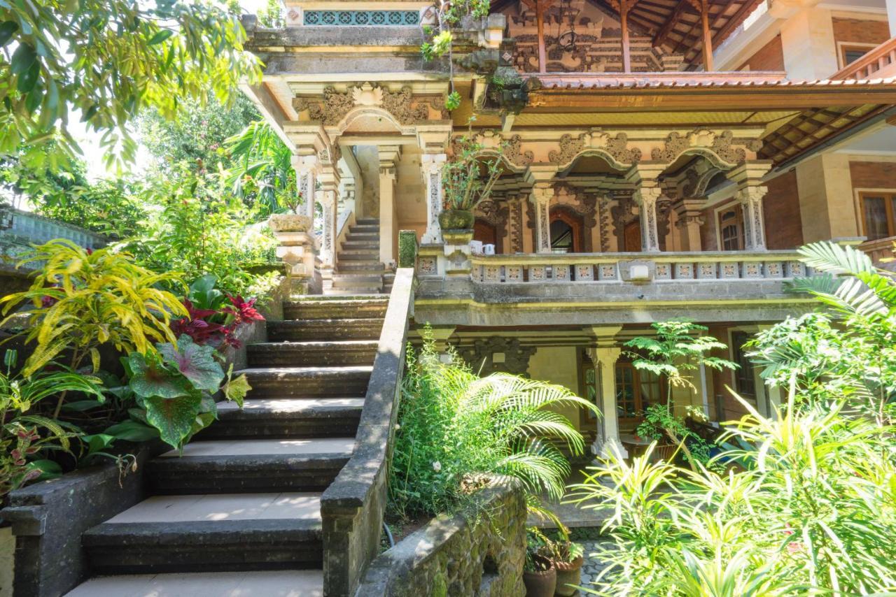 Sania'S House Hotel Ubud  Exterior photo