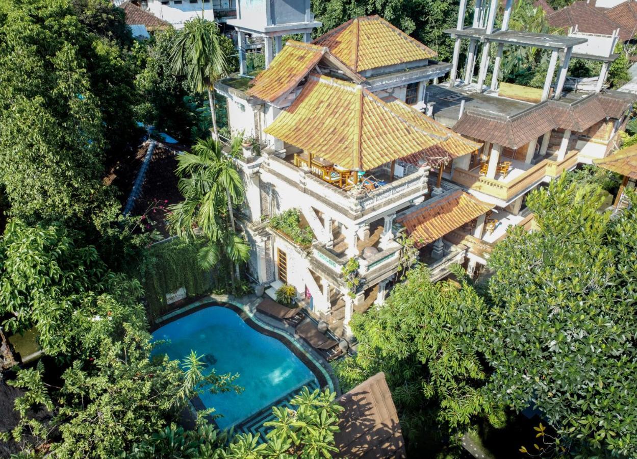 Sania'S House Hotel Ubud  Exterior photo