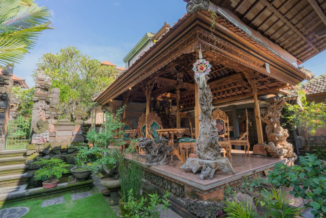Sania'S House Hotel Ubud  Exterior photo